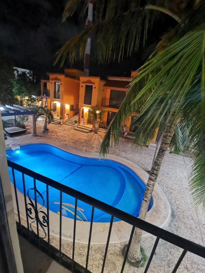 Отель Hacienda Valentina Плая-дель-Кармен Экстерьер фото